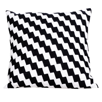 Funda de Almohada Bordada Moderna