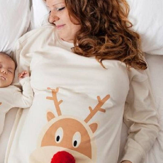 Gorro Navideño Reno Mamá e Hija con Pompón de Pelaje - Image 6