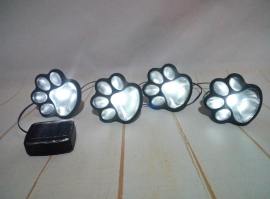 Lámpara Solar Portátil con Sensor de Movimiento - Luz LED para Camping y Jardín - Image 3
