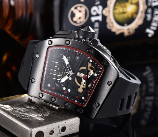 Reloj de Pulsera Cuarzo Diseño Calavera con Correa de Silicona - Image 4