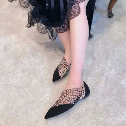 Zapatos Planos Elegantes con Punta Afilada y Detalles Brillantes - Image 2