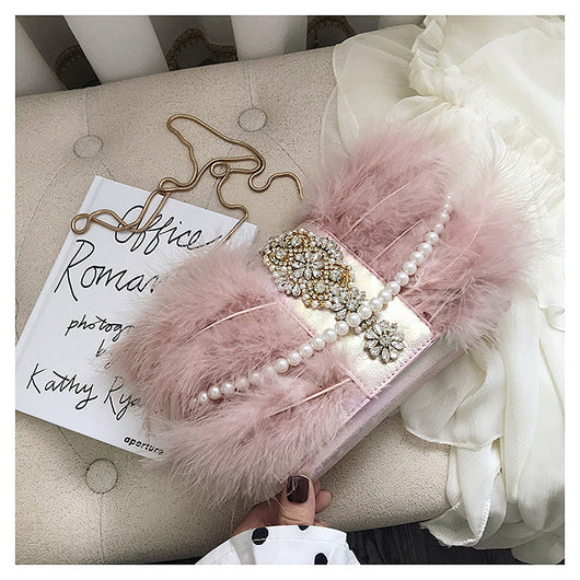 Bolso de Noche Elegante con Plumas de Avestruz y Cadena de Perlas - Image 20