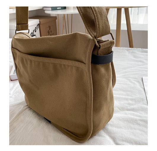 Bolsa de Mensajero Retro de Lona con Cierre Abatible y Detalles de Herrería - Image 27