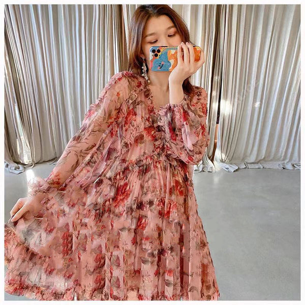 Vestido Largo Floral con Cintura Ajustada y Mangas Farol