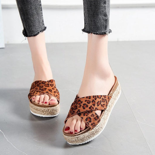 Pantuflas Cómodas de Suela Gruesa para Tallas Grandes - Image 11