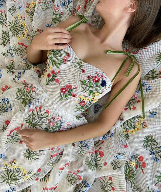 Vestido Estampado con Tirantes Cruzados y Falda Suspender - Image 11