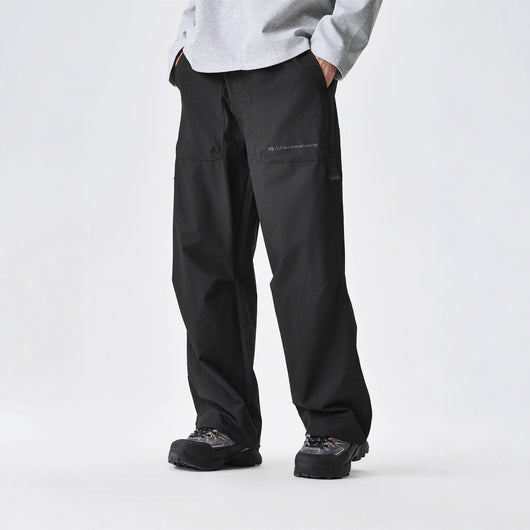 Pantalones Tácticos Impermeables para Trabajo y Aventura - Image 2