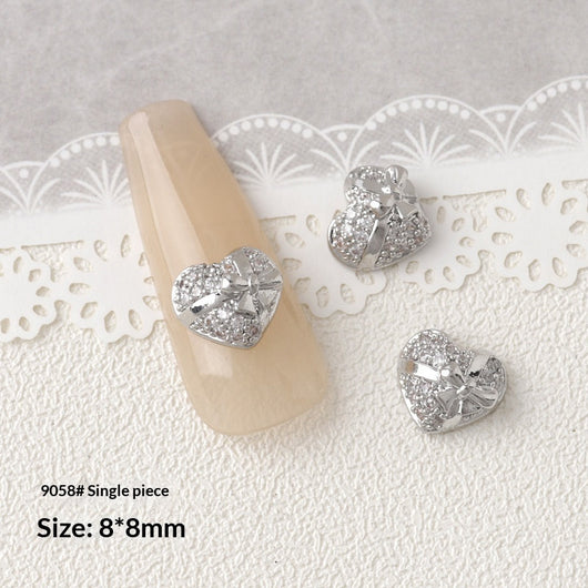 Accesorios de Decoración de Uñas con Moño de Circón Plateado - Image 14