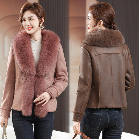 Abrigo Corto para Mujer con Cuello de Piel - Elegancia Invernal - Image 3