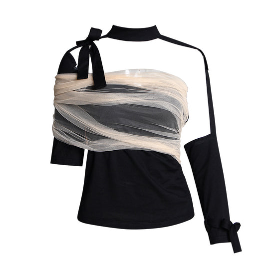 Blusa Diseñadora Estilo Collision con Encaje y Detalles Irregulares