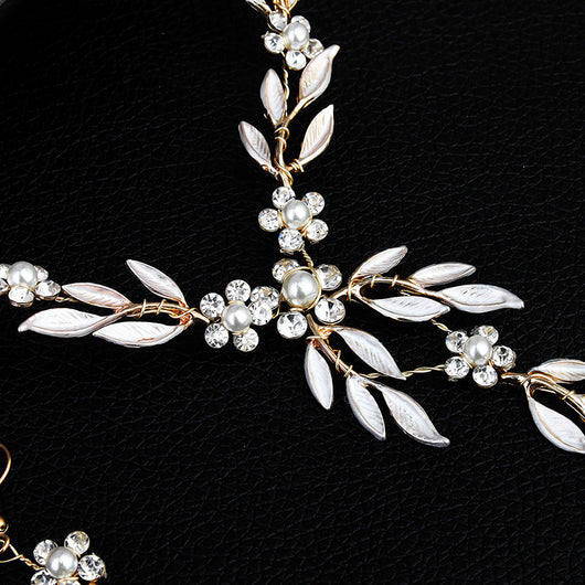 Juego de Joyas Nupcial de Tres Piezas: Aretes, Collar y Pulsera en Aleación Chapada - Image 4
