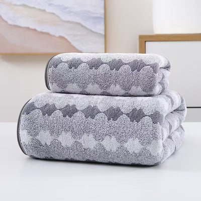 Juego de Toallas de Terciopelo Velour con Rayas Contrastantes - Image 7