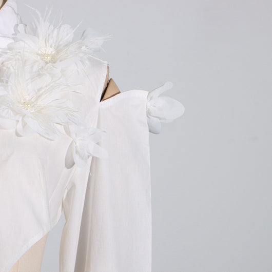 Blusa Floral con Diseño Irregular y Detalles Cosidos para Mujer - Image 15