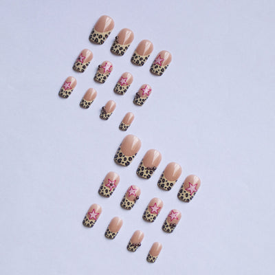 Uñas de Manicura Leopardo Francés con Estrella y Perla Diamantada - Image 13