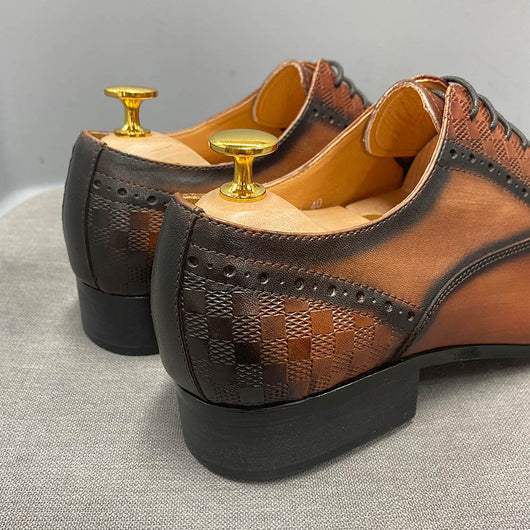 Zapatos de Cuero Marrón y Negro para Negocios Casuales - Image 5