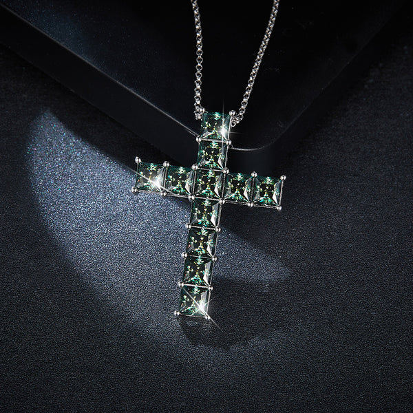 Collar Cruz Personalizado con Diamantes para Hombre y Mujer