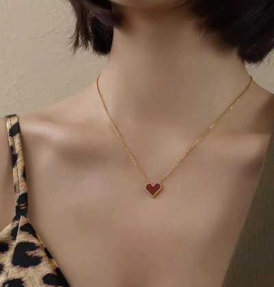 Collar Corazón Melocotón Estilo Francés de Acrílico - Image 7