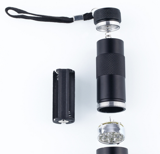 Linterna LED Luz Ultravioleta - Image 4