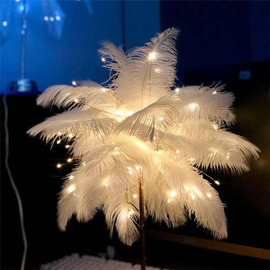 Lámpara de Escritorio Nórdica con Plumas - Luz Decorativa Moderna para Dormitorio - Image 4