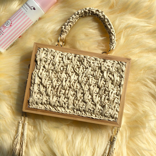 Bolsa de Paja con Marco de Madera - Image 7