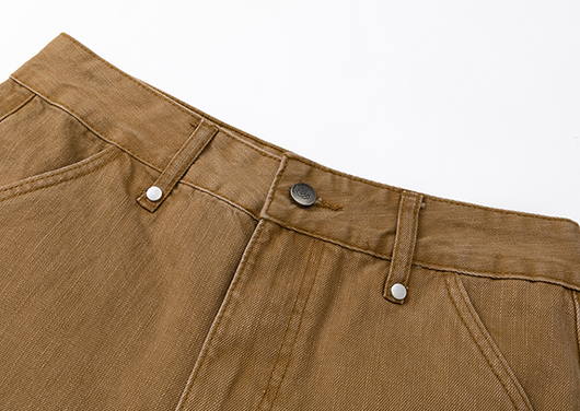 Jeans Desgastados con Remaches y Bordes Deshilachados - Image 20