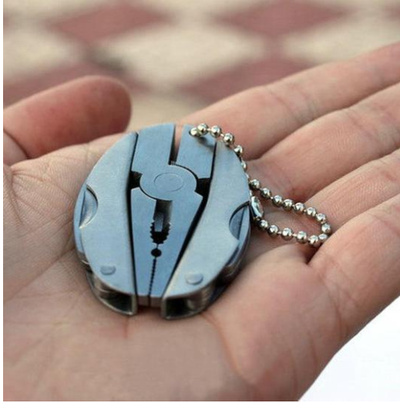Alicates Multiusos Plegables Compactos para Aventuras al Aire Libre - Image 4