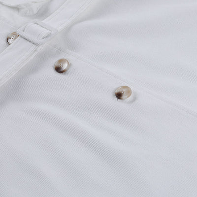 Chaqueta con Bolsillos Laterales Cuello Alto Diseño Minimalista - Image 13