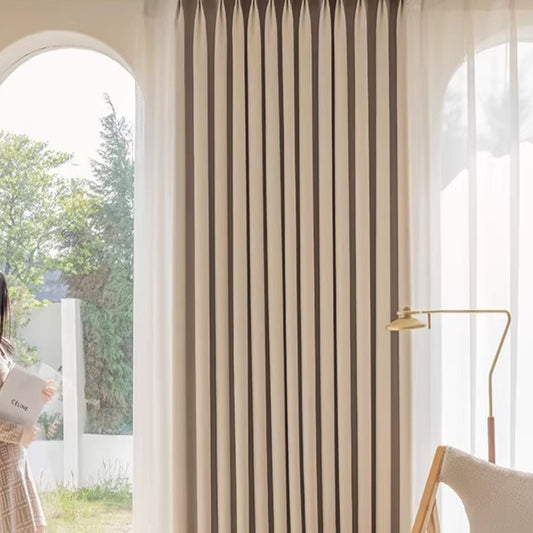 Cortinas Blackout Terciopelo Crema - Aislamiento Térmico y Protección Solar Total