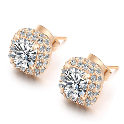 Aretes de Plata: Elegancia Discreta