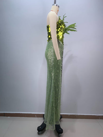 Vestido Tubo Luxury con Lentejuelas Verdes y Plumas, Abertura Sensual - Image 9