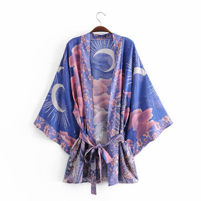 Kimono Cardigan Suelto con Estampado de Luna y Cinturón - Image 20