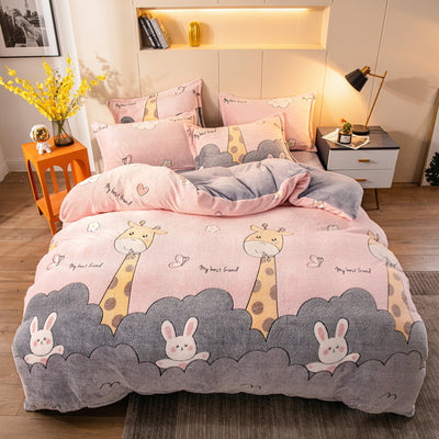Juego de Cama 4 Piezas con Sábanas de Terciopelo Suave - Calidez Premium - Image 5