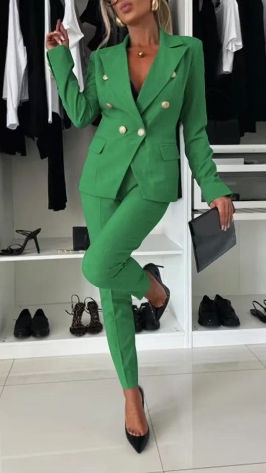 Blazer Doble Botonadura Slim con Pantalón Deportivo Mujer - Image 17
