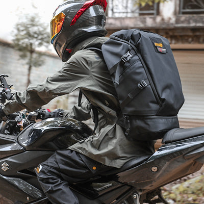 Mochila de Viaje Impermeable para Motociclista - Image 8
