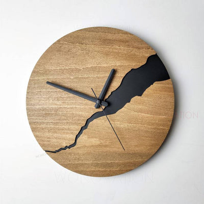 Reloj de Pared de Madera Minimalista con Diseño Agrietado - Image 2