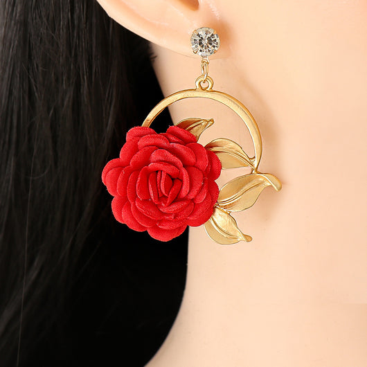 Aretes Colgantes de Tela Floral
