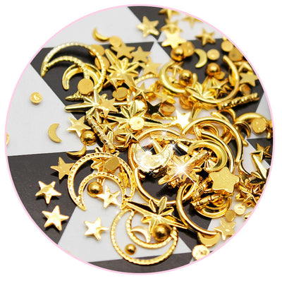 Joyería para Uñas de Aleación con Estrellas, Lunas y Diamantes - Image 9