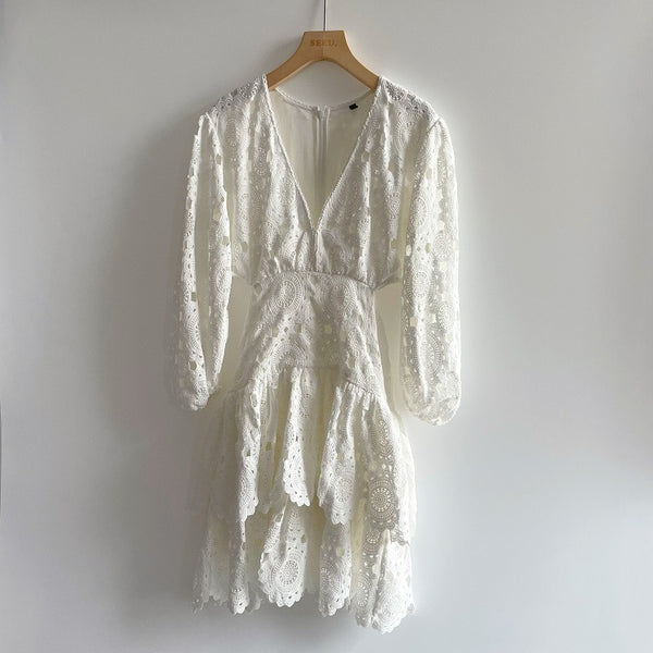 Vestido Elegante con Encaje Calado y Escote en V para Mujer - Image 5