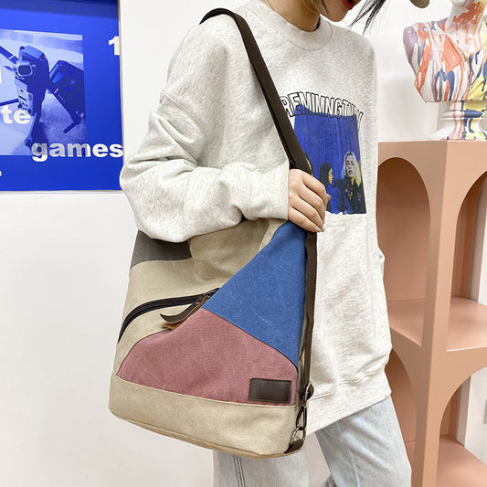 Bolso de Lona Artístico con Contraste de Colores y Costura Decorativa