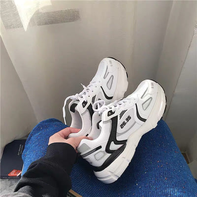 Zapatillas Retro Blancas Estilo Urbano para Mujer - Comodidad Diaria - Image 10