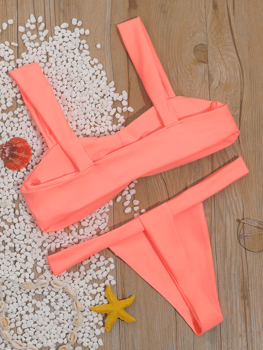 Bikini Enterizo de Color Sólido con Corte Lateral - Image 14