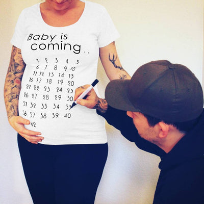 Maternidad con Estilo: Playera de Huellitas Divertidas - Image 10