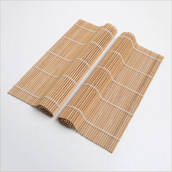 Set Completo de Estera para Sushi con Palillos y Cuchara