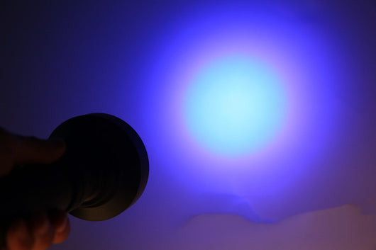 Linterna Detectora de Agente Fluorescente Violeta - Image 2