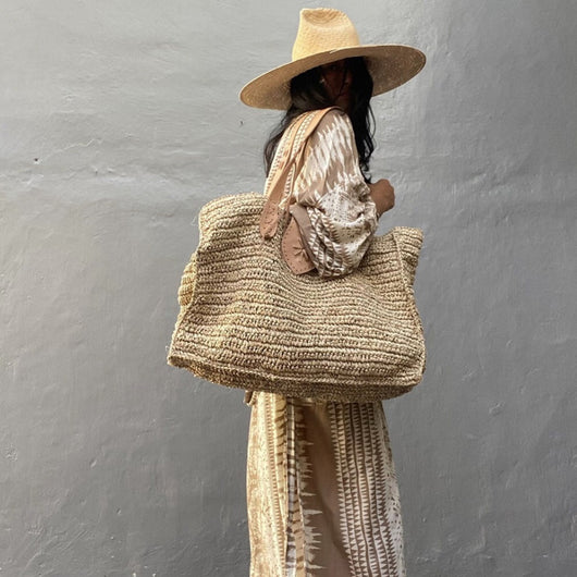Bolsa de Playa Oversized Tejida en Rafia - Estilo Resort Costero