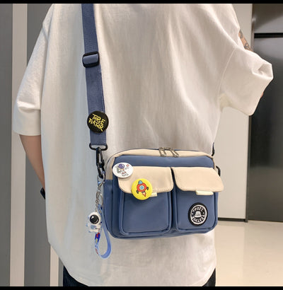 Bolsa Mensajera Crossbody para Hombre con Distintivo - Image 27