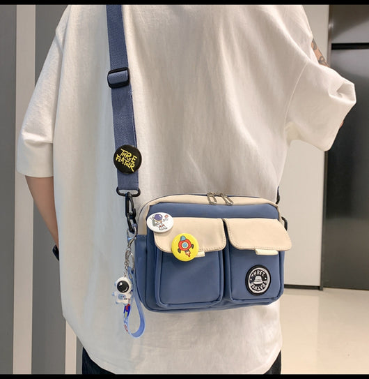 Bolsa Mensajera Crossbody para Hombre con Distintivo - Image 27