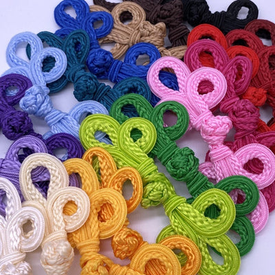 Accesorios Tejidos a Mano Estilo Chino con Motivo de Tres Hojas 19A