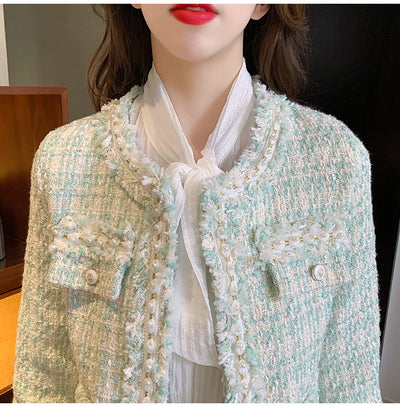 Blusa Corta de Manga Larga con Detalles de Abalorios Elegante - Image 10
