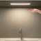Luz LED con Sensor de Movimiento por Escaneo Manual, Carga USB y Instalación Magnética